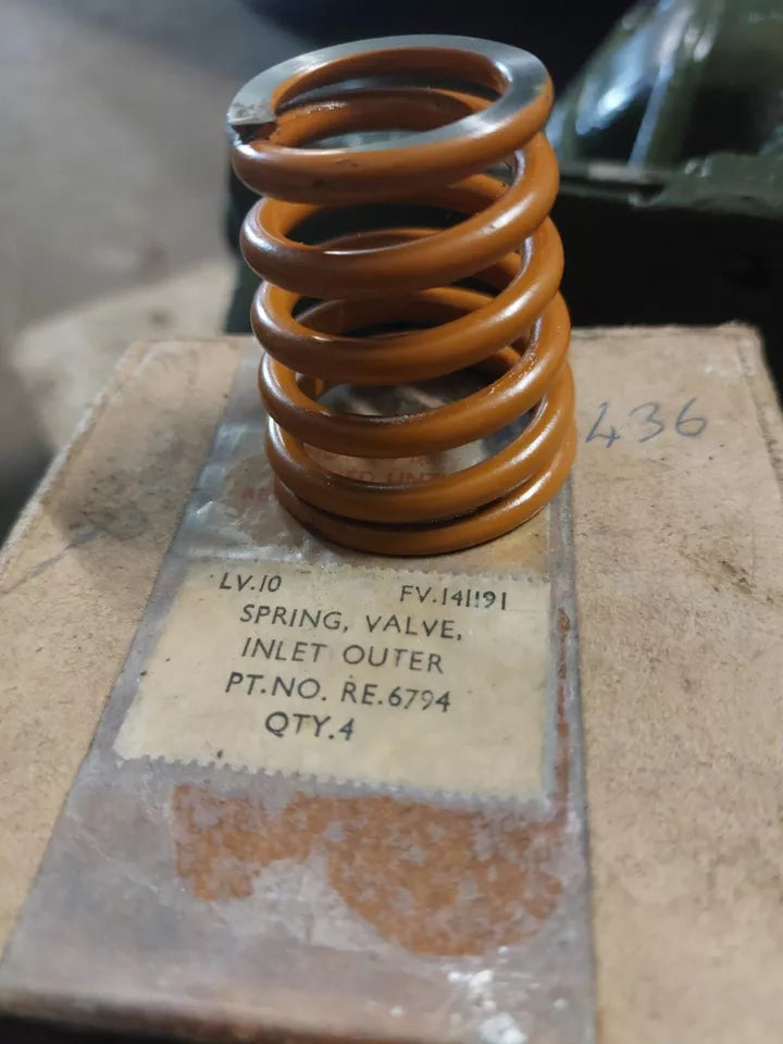 Austin Champ Inlet Valve Outer Spring FV141191 set of 4